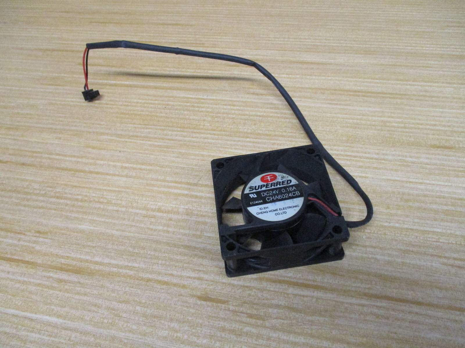 Cheng Home Electric CHA6024CB SuperRed Axial Fan