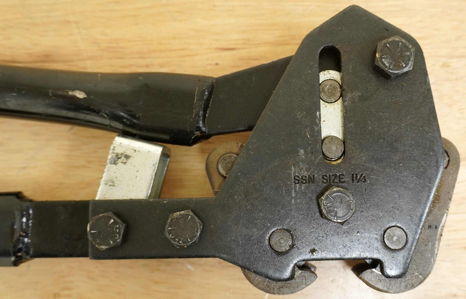 Steel Banding Strapping Sealer Tool Size 1-1/4 SSN Heavy Duty Crimping