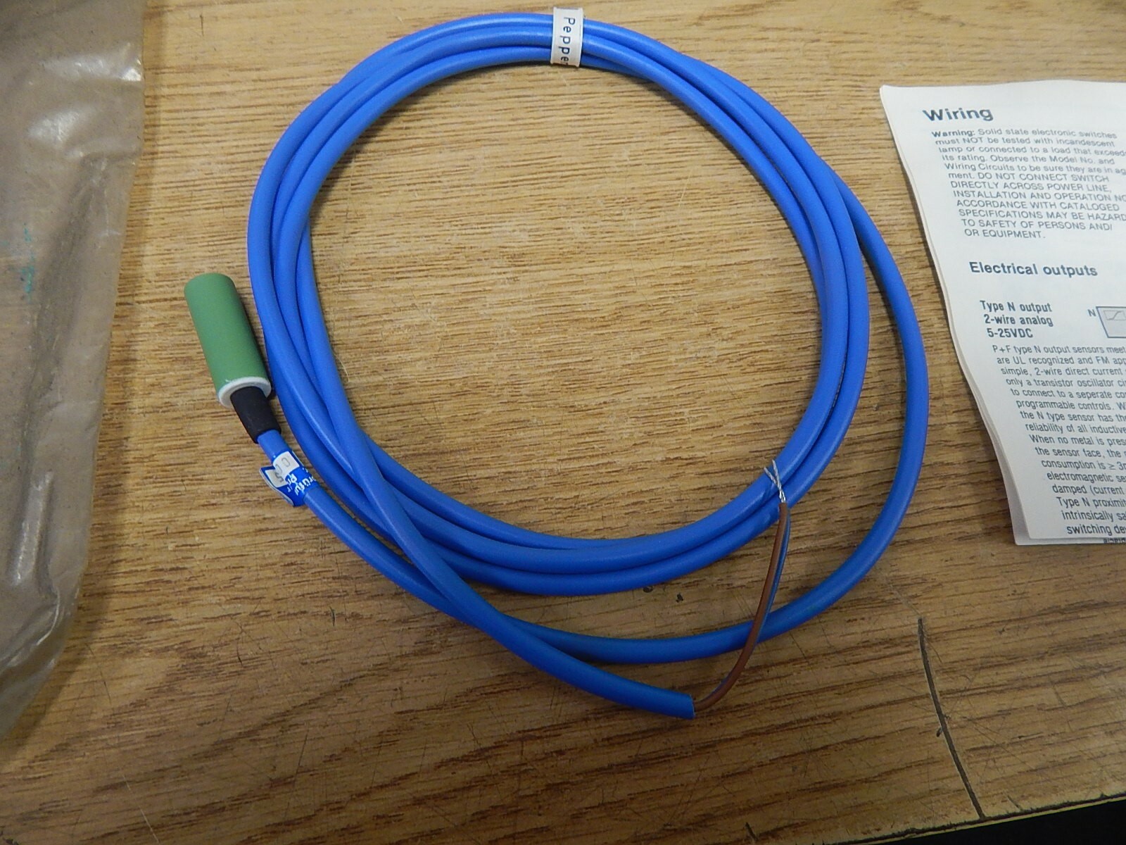 NEW PepperL & Fuchs 33426387 Cat 45/3 Proximity Sensor *FREE SHIPPING*