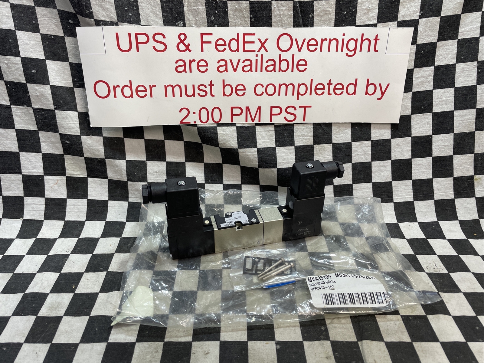SMC VFR2410-5DZ, VFR24105DZ, SOLENOID VALVE 4/5 PORT, SHIPSAMEDAY#1640Q13