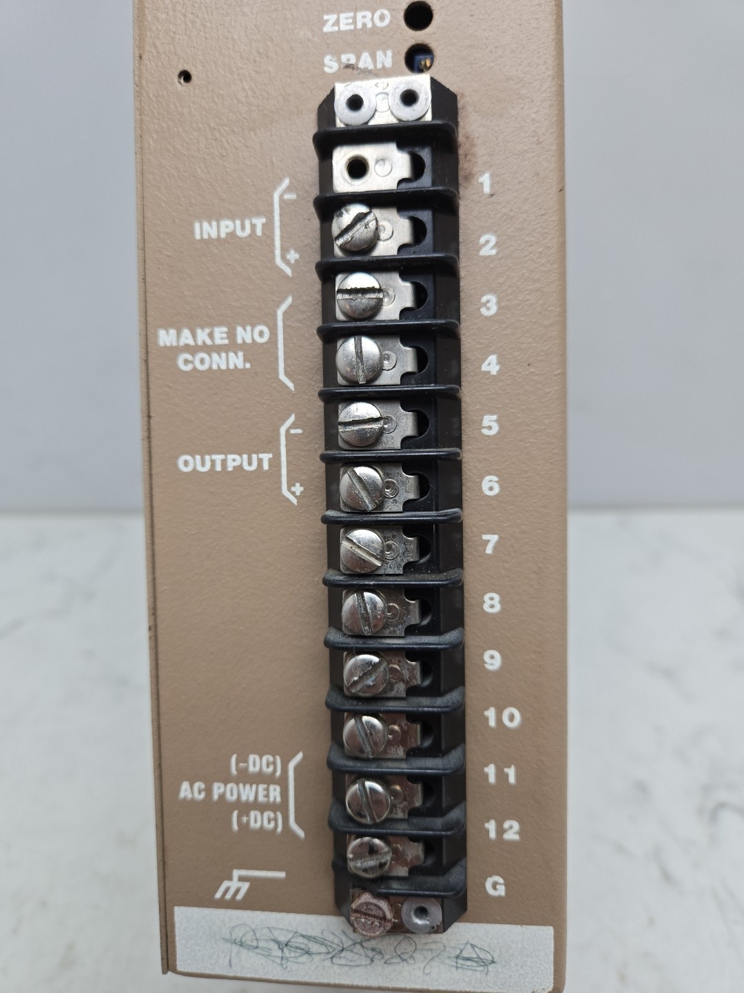 RIS SC-1302 Voltage/Current Isolated Transmitter 115VAC 4-20mA 1-5VDC 4W 50/60Hz