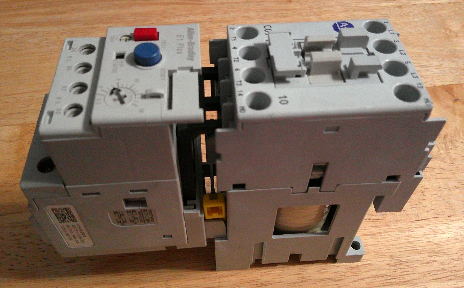 Allen Bradley 100-C09Z*10 Series A Contactor w/193-EEDB Series B Relay