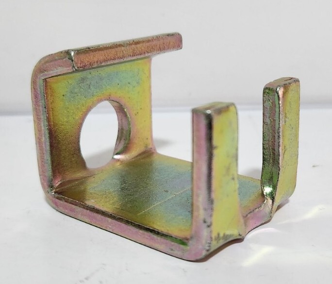 [Lot of 5] Homaco/Ortronics 1.5″ Open Clip, Stringer, Runway (P406395H)