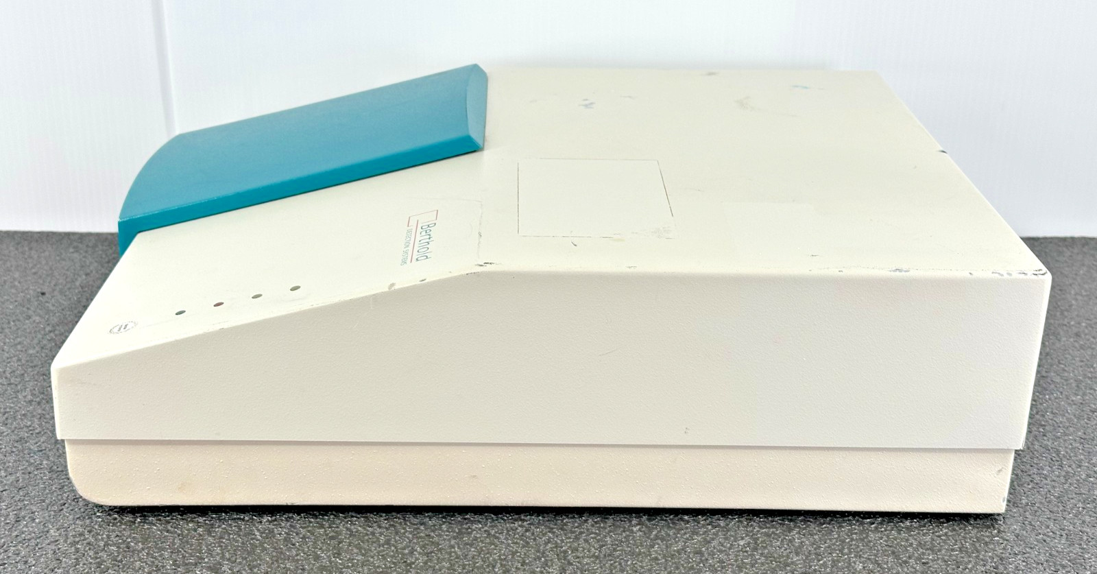 Berthold MPL2 Microplate Luminometer