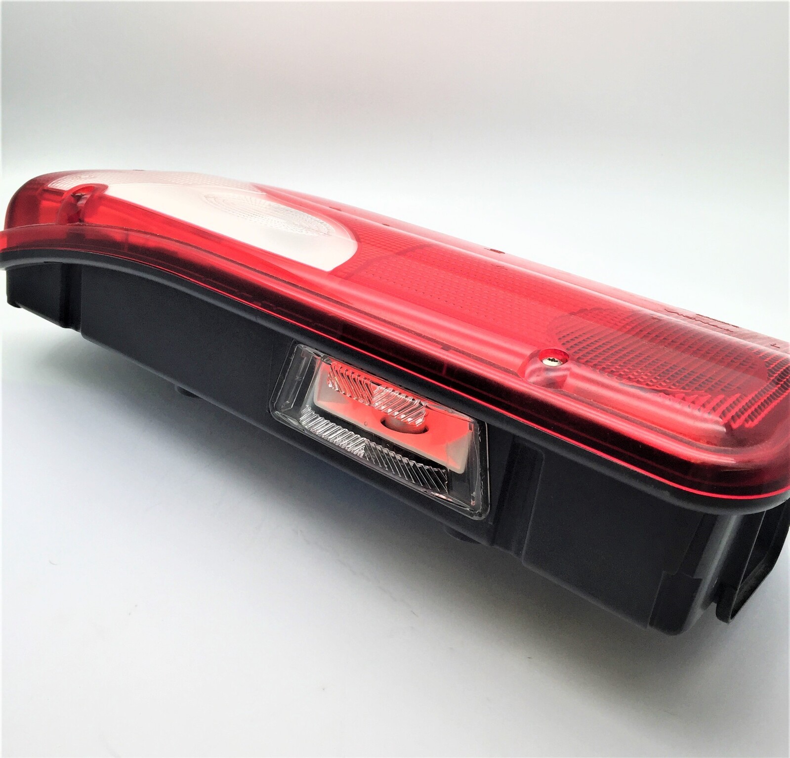 Tail Light Rear Lamp Left 12V for Mercedes 518/519 Sprinter Chassis 2006-2018