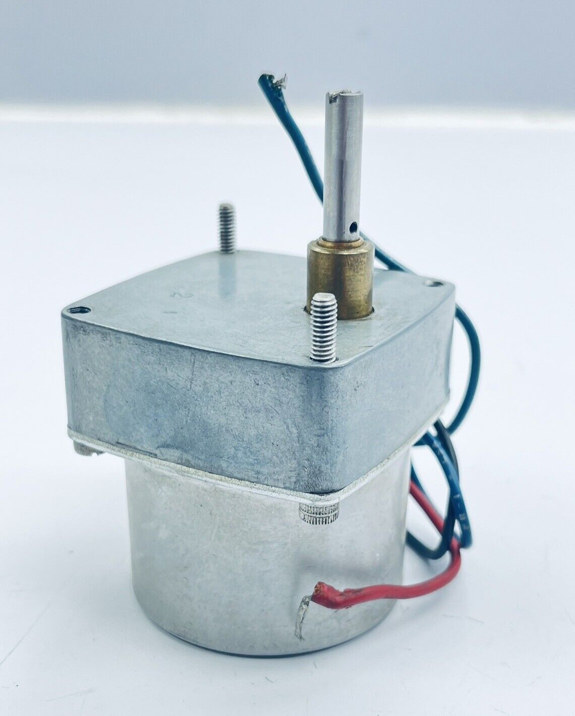PARTS ONLY AW. HAYDON B86118-U4-M3 SYNCHRONOUS MOTOR 120V 25RPM