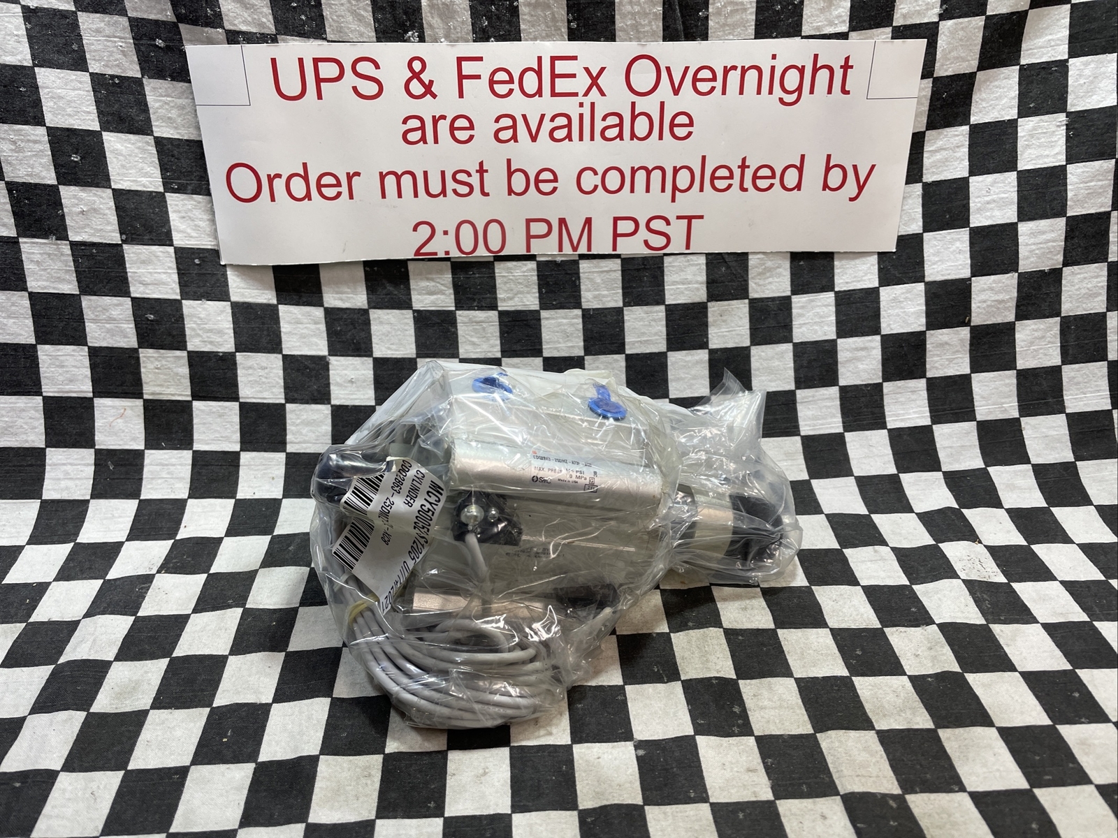 SMC CQ2-Z COMPACT CYLINDER, CDQ2B63-250MZ-A73L-XC8, D-A73, SHIPSAMEDAY#103T7