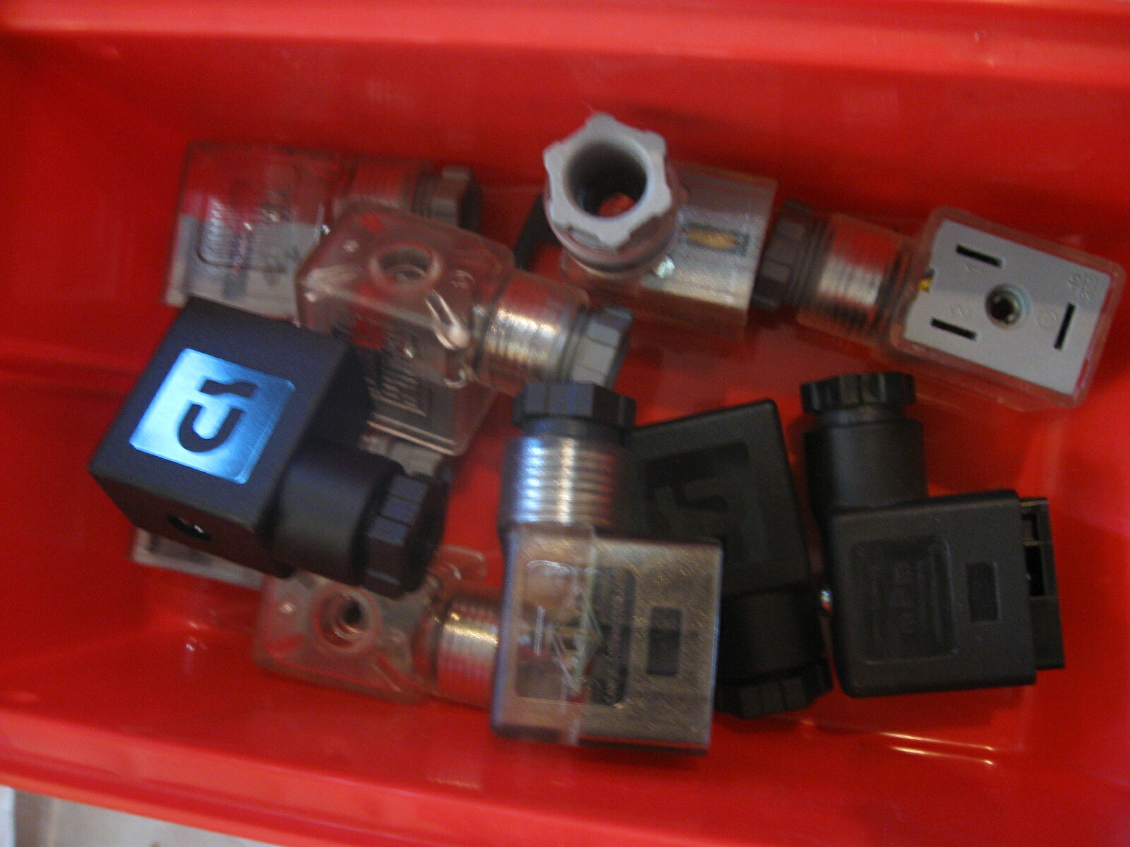 NEW LOT of 13 Canfield Ottal Solenoid Connector Plug-In Socket # 230-365