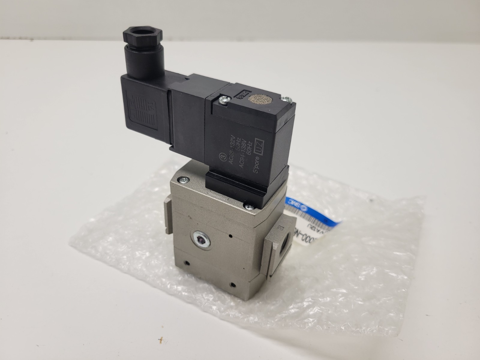 NEW OLD STOCK! SMC SOFT START VALVE NAV2000-N02-3DZ
