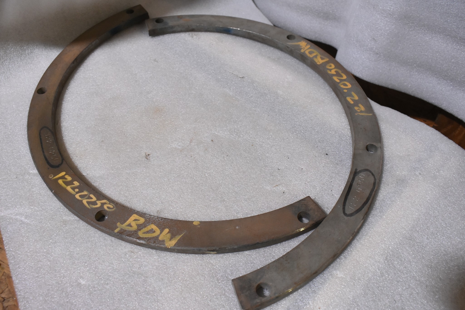 WWL BDW 122-0250 SPLIT RING SPACER 17.5″ ID, 20″ OD .5″ THICK, 8 HOLE .57″(2 PC)