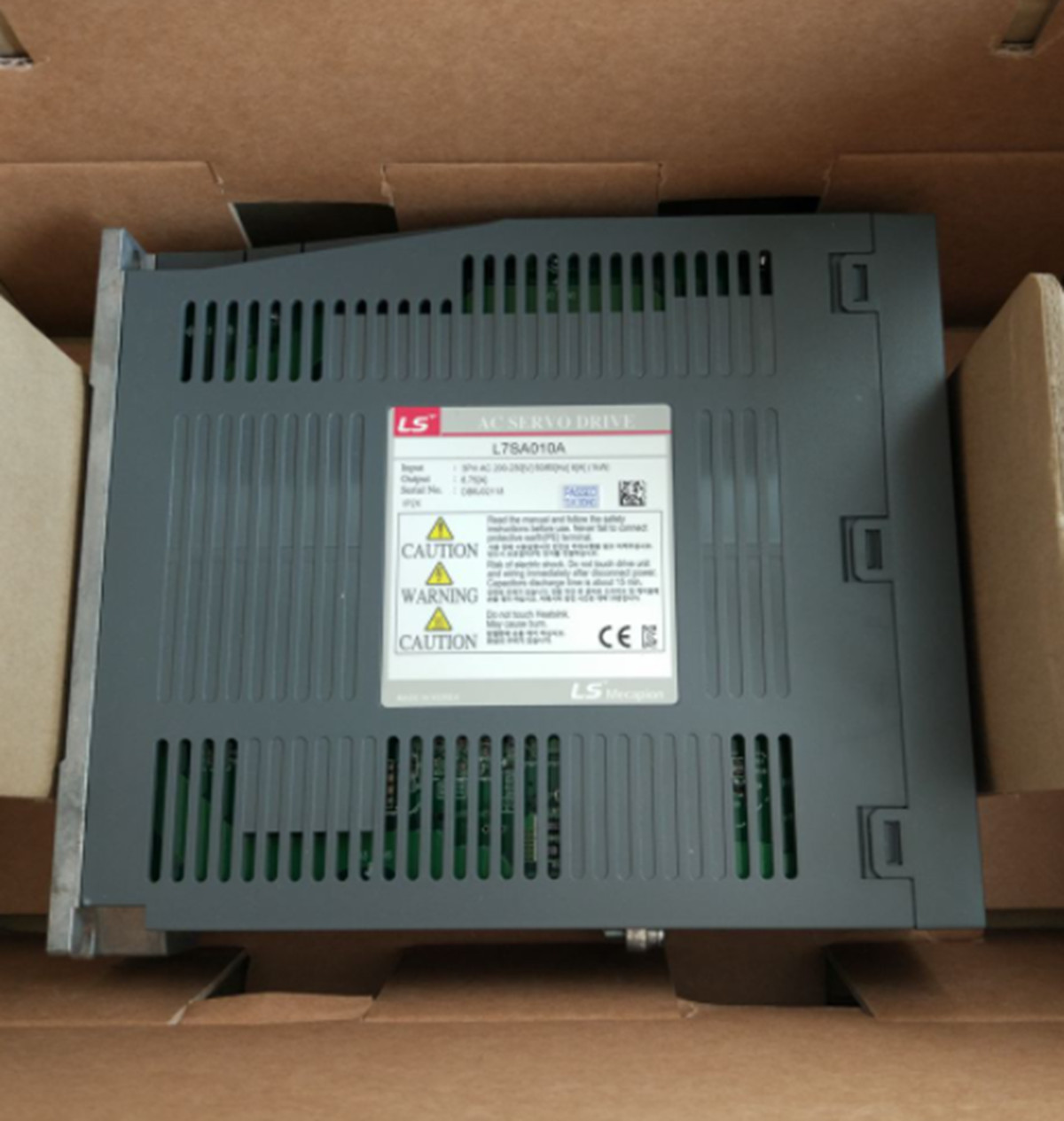 NEW LS L7SA010A Servo Drive