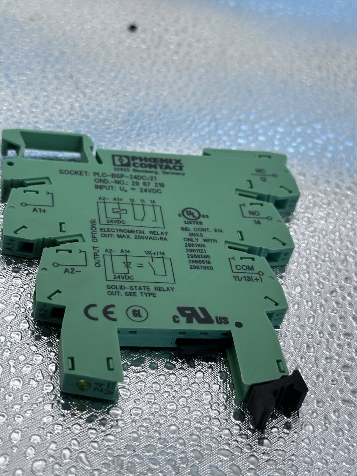 Lot Of 17. Phoenix PLC-BSP-24DC/21-Contact Block