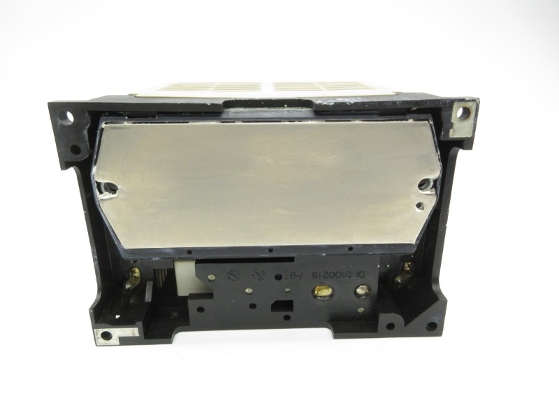YASKAWA ELECTRIC SGDR-SDA350A01B 600V 50A UNMP