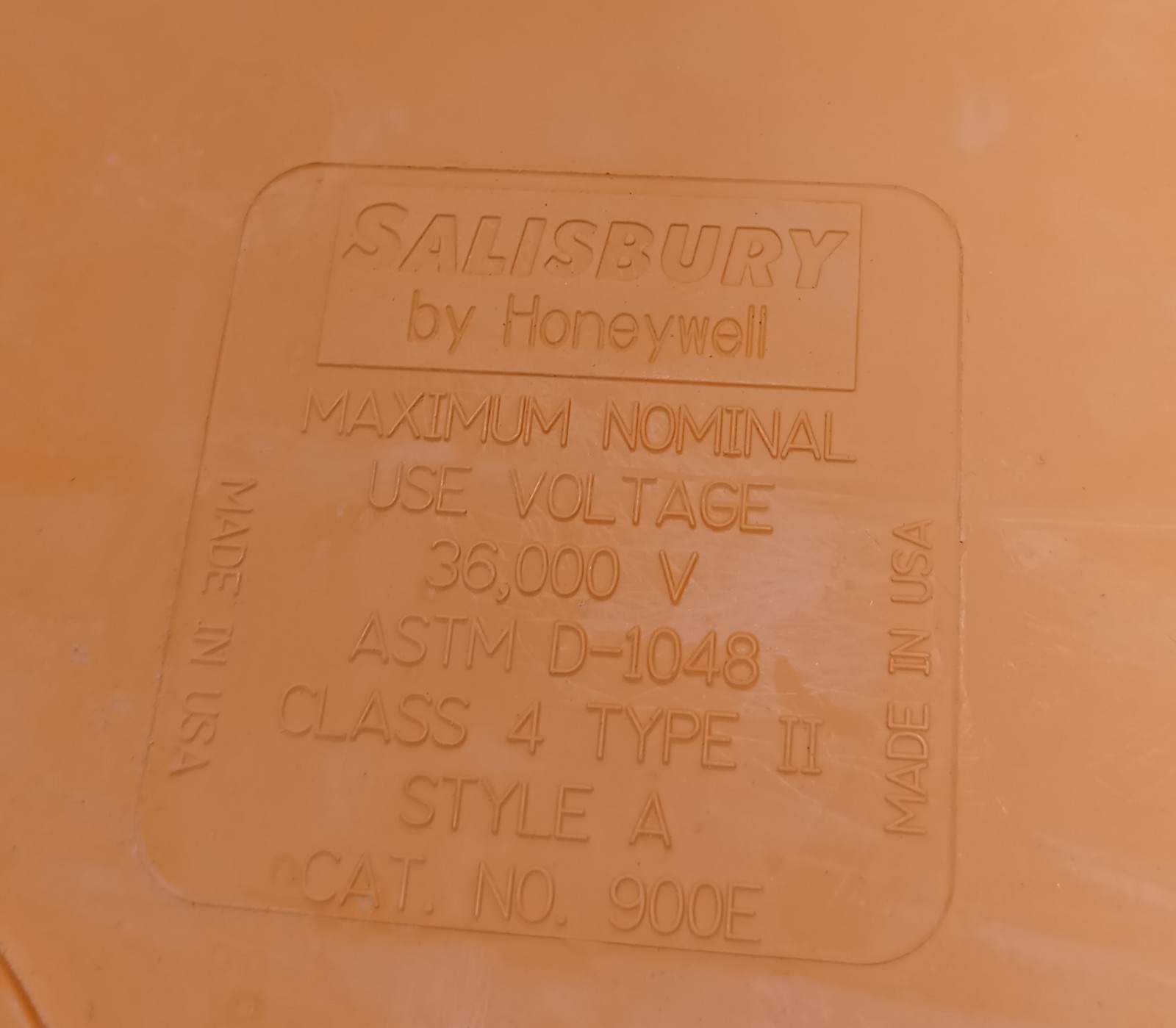 Salisbury Honeywell ASTM D-1048 36,000 V Class 4 Type 11 Style A