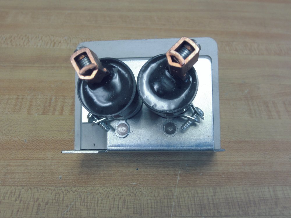 Struthers Dunn M35AA-120VAC Displacement Relay 12N667