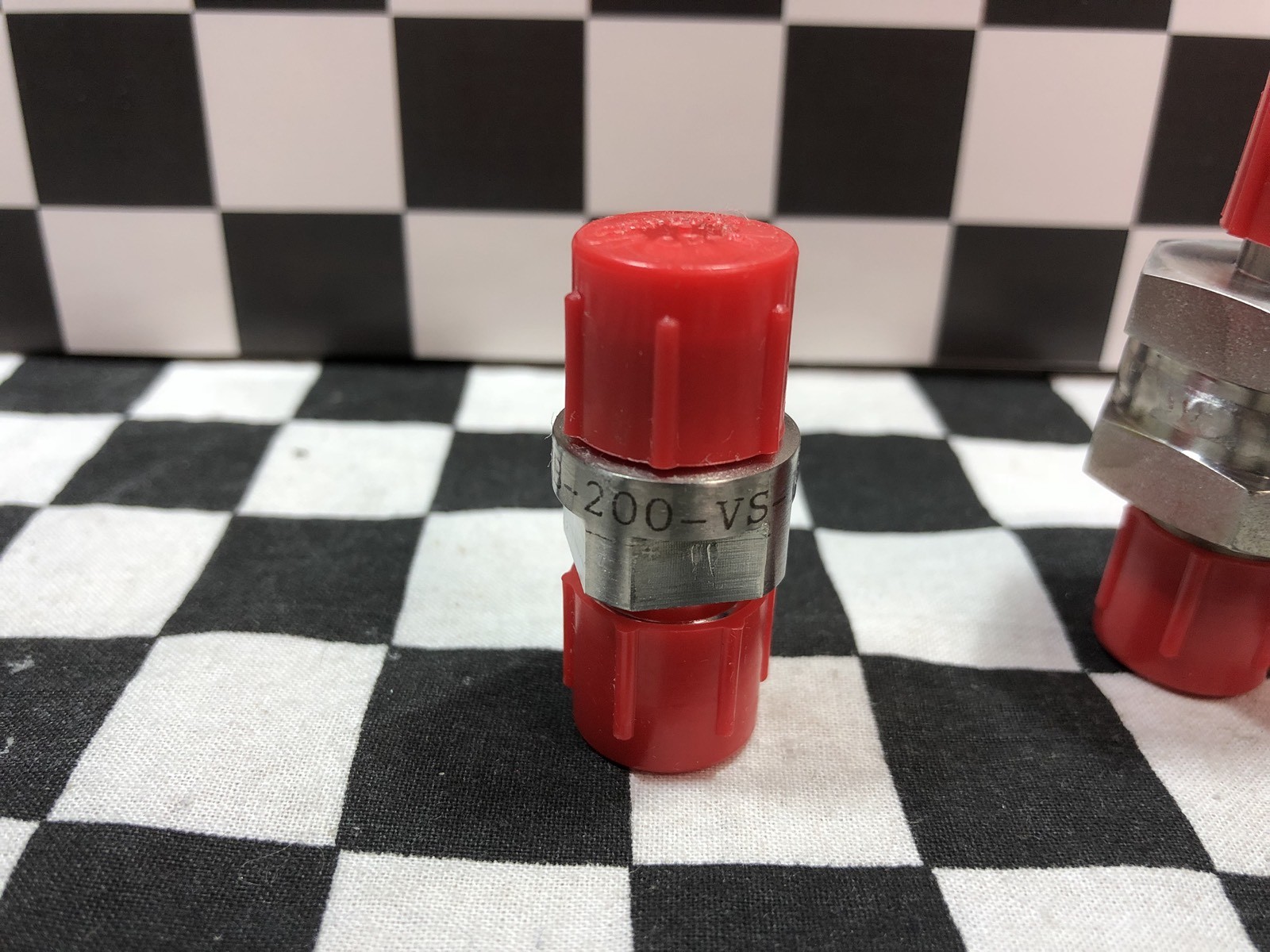 SWAGELOK CHECK VALVE 1/4″ VCR, SS-4C-VCR-1/3, SS-4FW-VCR-15, B-200-VS-11 #1326C7