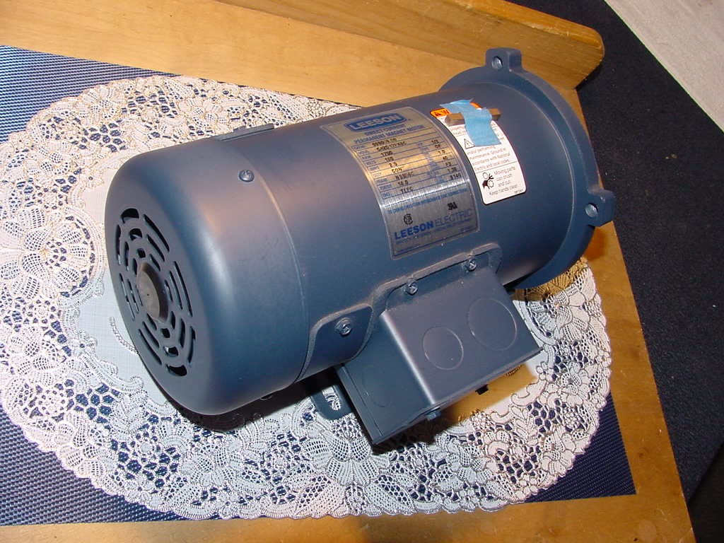 Leeson 098008.00, Permanent Magnet DC SCR Motor, 1/2 HP, 1750RPM, 180VDC, New