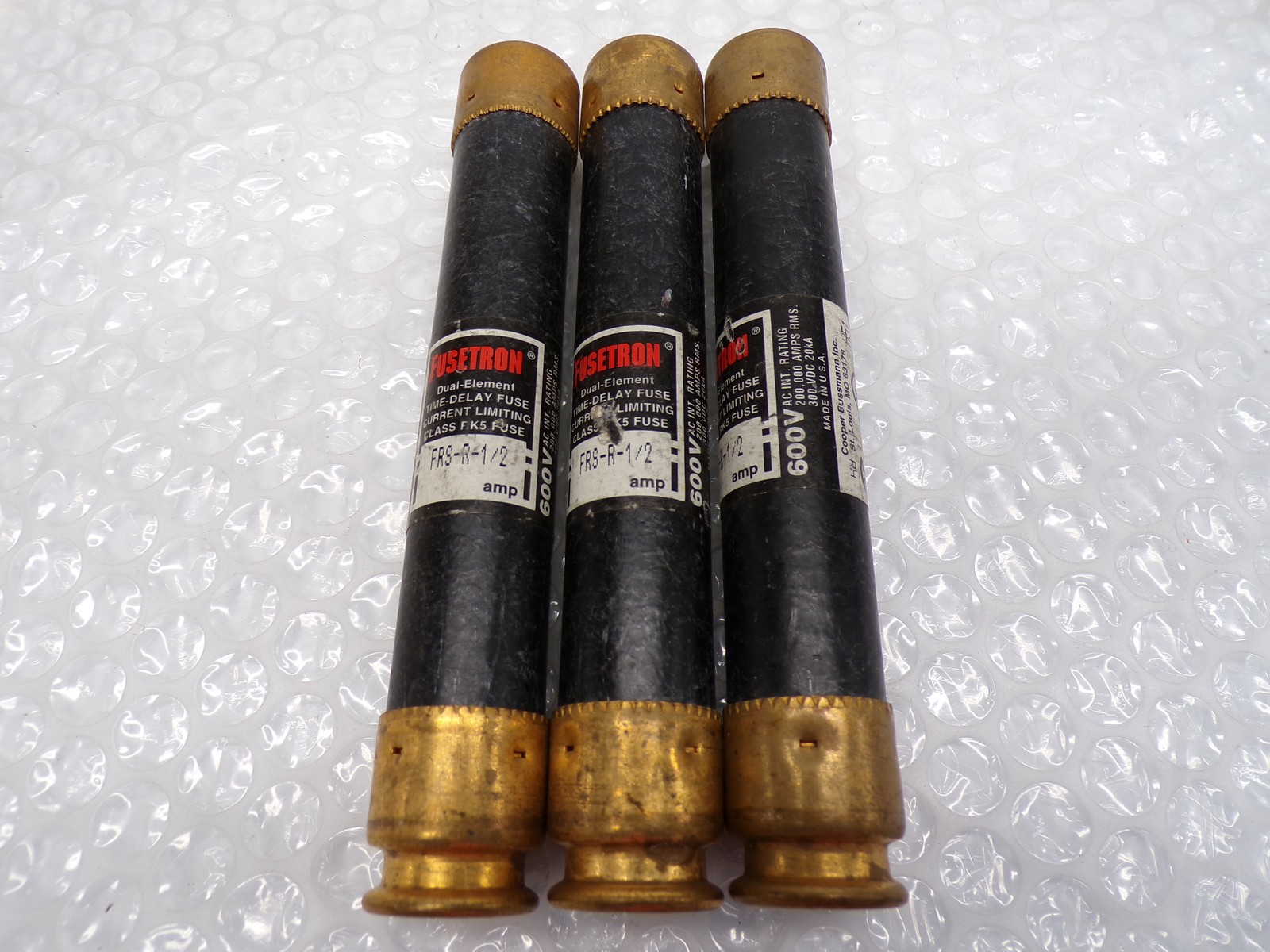 FUSETRON FRS-R-1/2 FUSE BLACK LOT OF 3 NSNP