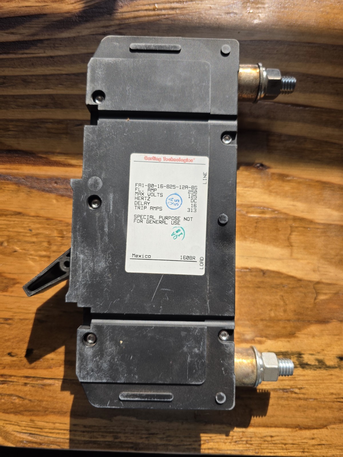 250 AMP DC Solar Battery Breaker