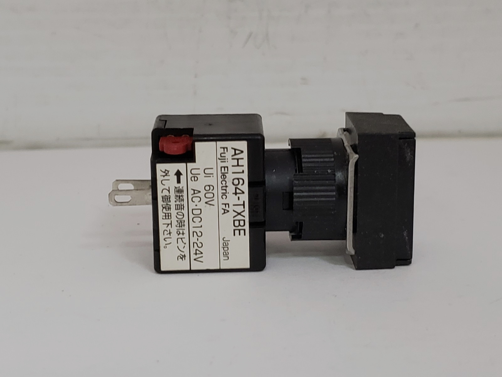 FUJI ELECTRIC AH164-TXBE AUDIO BUZZER 12-24V AC/DC NNB