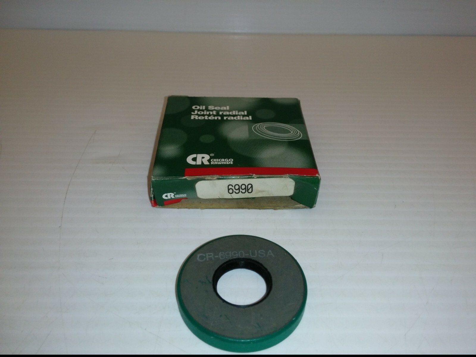 CHICAGO RAWHIDE 6990 OIL SEAL, JOINT RADIAL, 5/8 INCH BORE, NIB