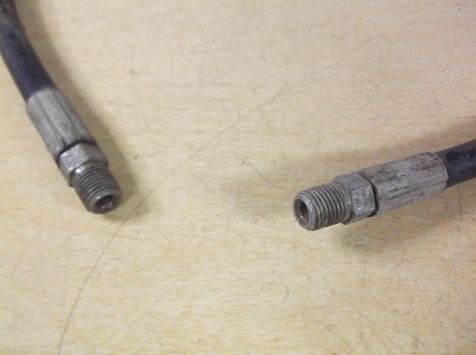 Global 4G1 1/4″ Bi 4CIT/ISN EN853 3275 22.5 PSI Max Air Hose *FREE SHIPPING*