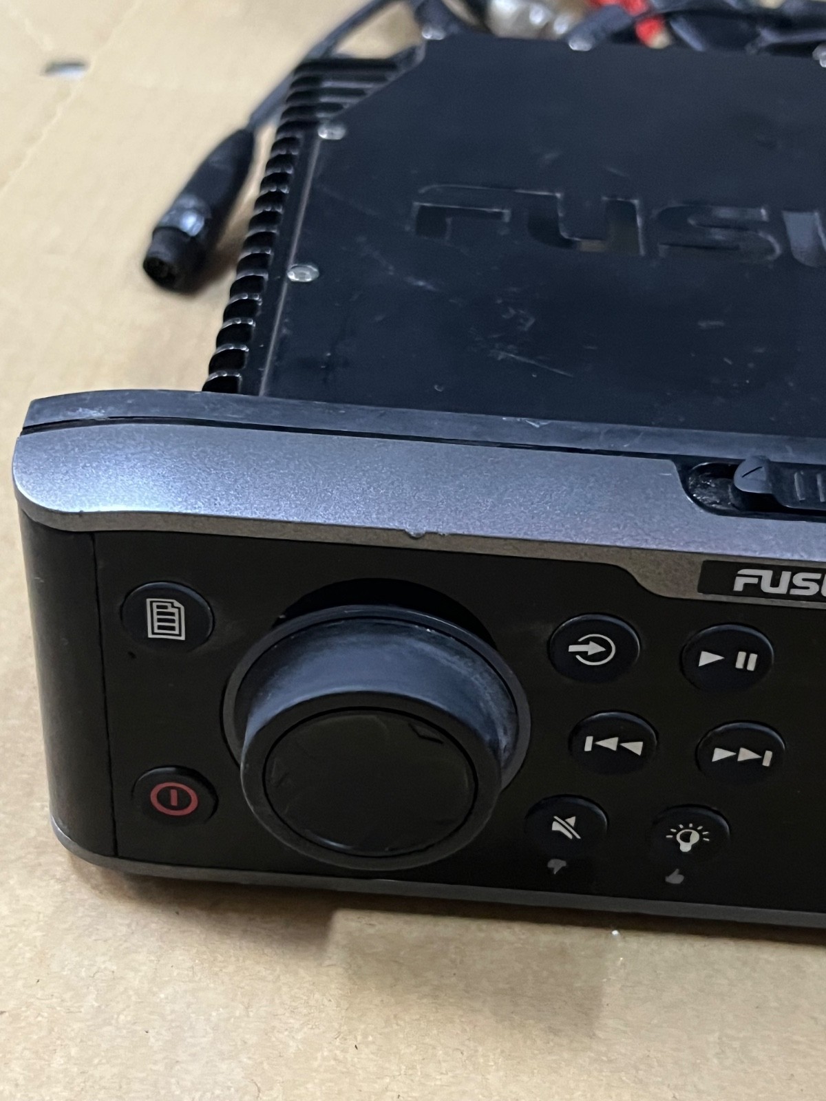 Fusion MS-UD650 650 Series FusionLink Bluetooth Radio Stereo (For Parts)