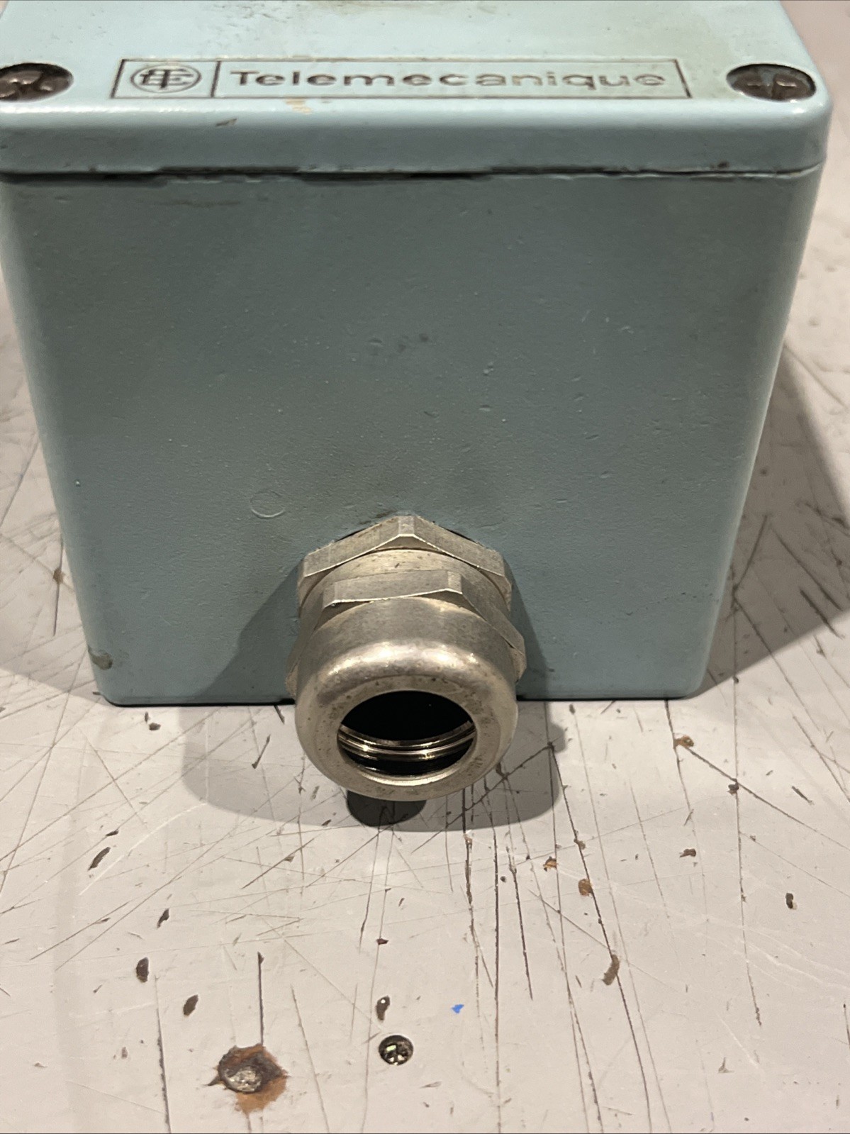 🔥Telemecanique Push Button Box 1 Hole, Used Free Shipping🇺🇸