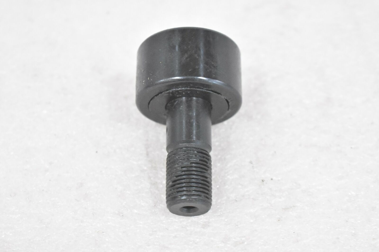 MCGILL CAMROL CF 1 1/2 CAM FOLLOWER BEARING 1.5″ ROLLER DIA. .875″ ROLLER WIDTH