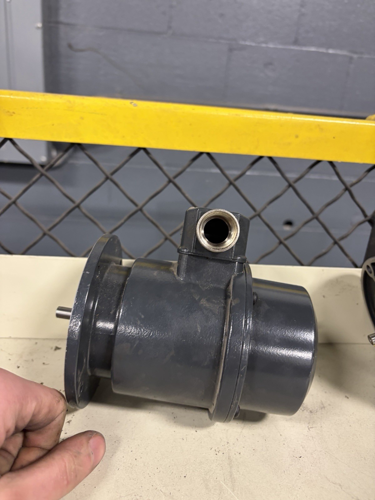 HUBNER APY-100 LONGLIFE DC TACHO GENERATOR USED