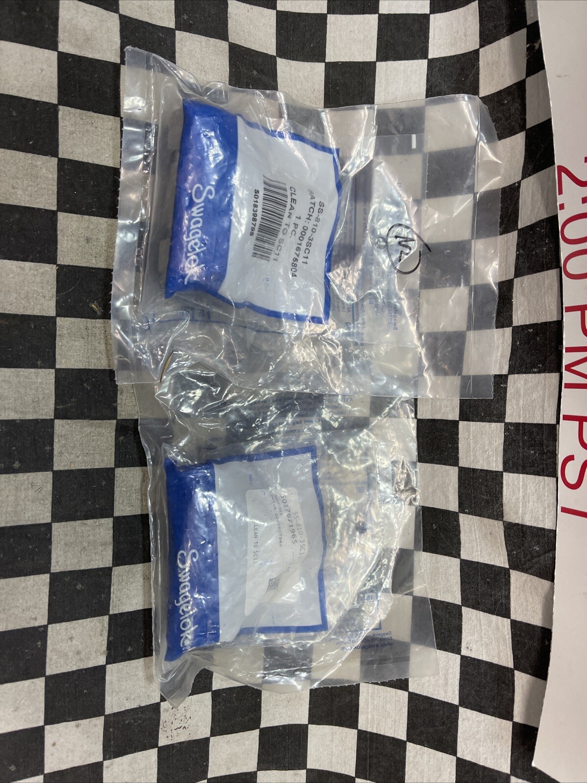 SWAGELOK Union Tee 1/2″, SS-810-3SC11, SS8103SC11, LOT OF 2, SHIPSAMEDAY#1649F4