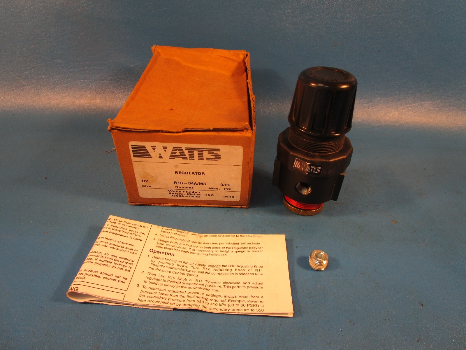 Watts R10-04A/M3 Pressure Regulator, 21 Bar/300 PSI Max, 1/2 NPT