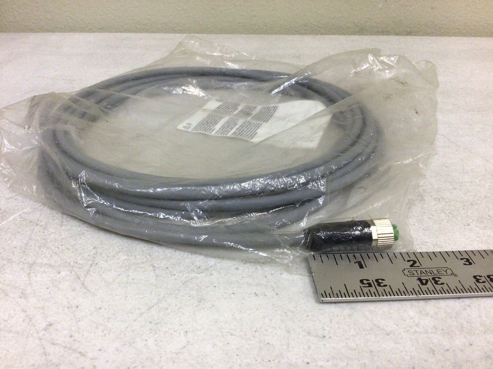 NEW, MURR 7000-13201-3310500 M12 GREY FEMALE STRAIGHT SHIELDED W/CABLE AWG 22