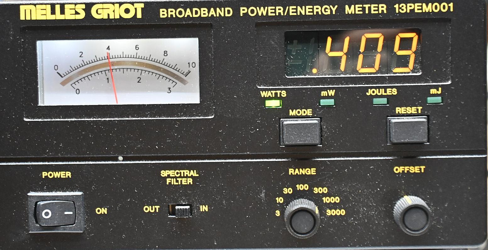 Melles Griot Model 58-BLD-605 DPSS Dual Beam Laser System >400 mW Pure SLM