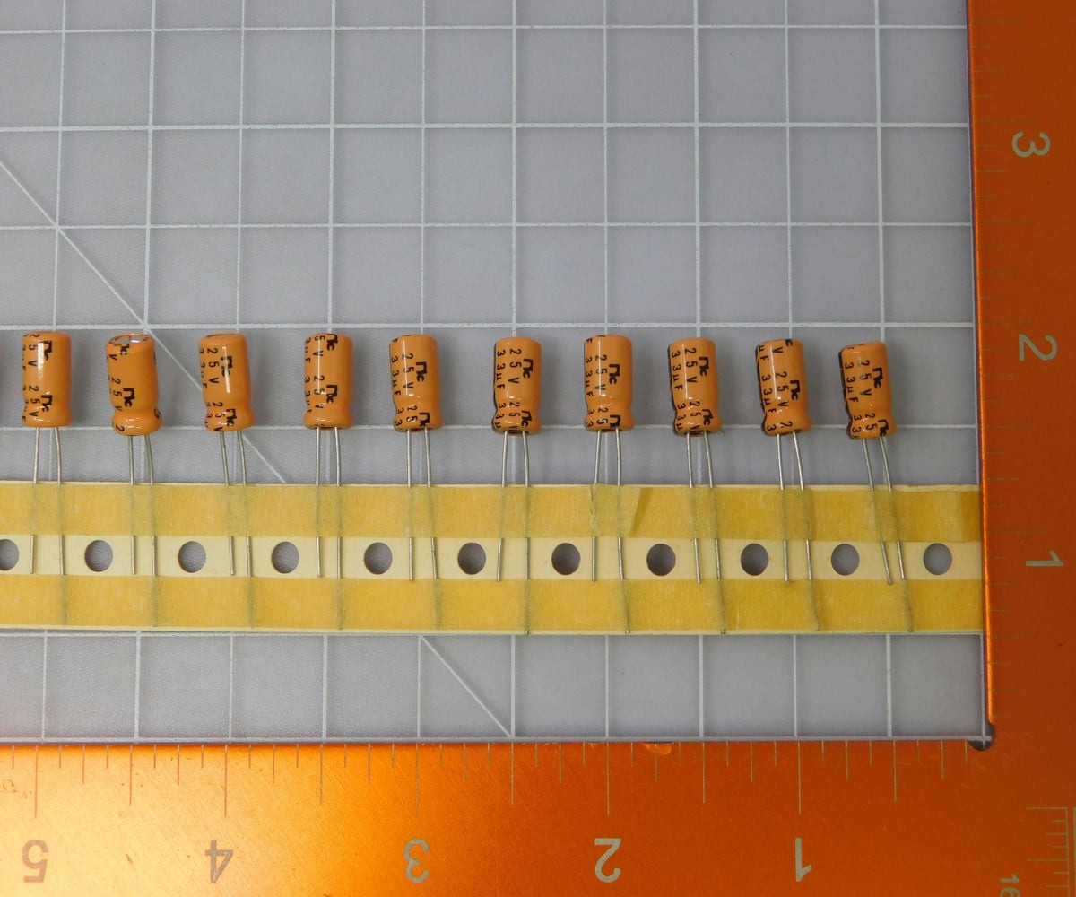 Lot of 1666 NIC Components NLE-L330M25V6.3X11F LOW LEAKAGE CURRENT AND LONG LIF