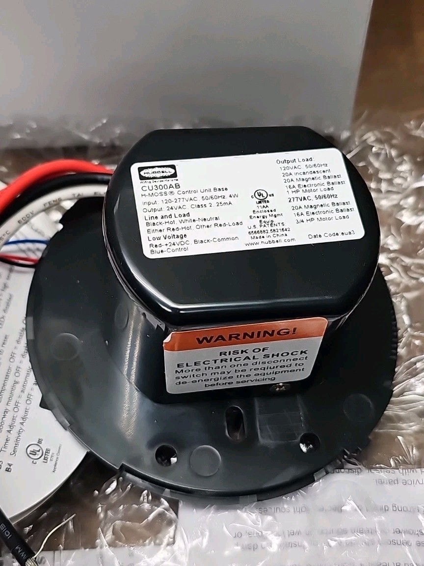 HUBBELL ATD2000CL 120-277VAC 20A NSMP Ceiling Mounted Occupancy Sensor OPEN BOX
