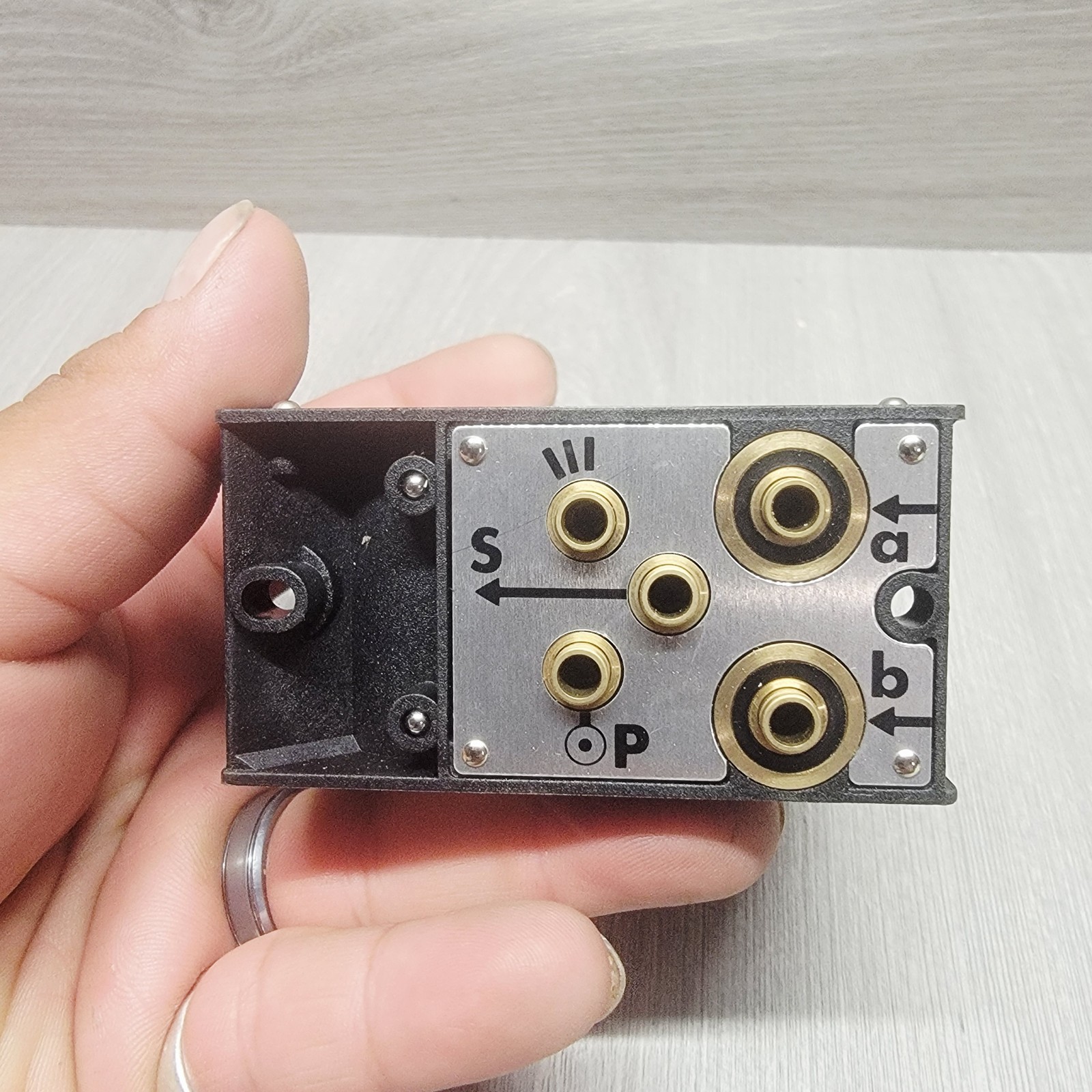 Norgren DO039A Two-Hand Pneumatic Switch Control Module