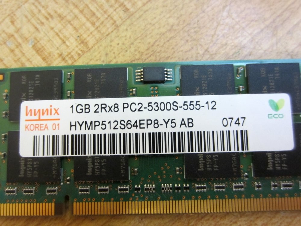 Hynix HYMP512S64EP8-Y5-AB Memory Module PC2-5300S-555-12