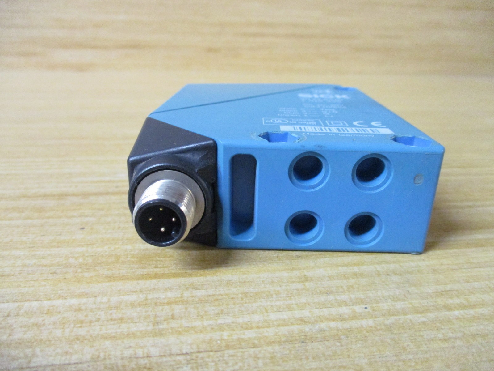 Sick WT34-B410 Photoelectric Sensor 1019229