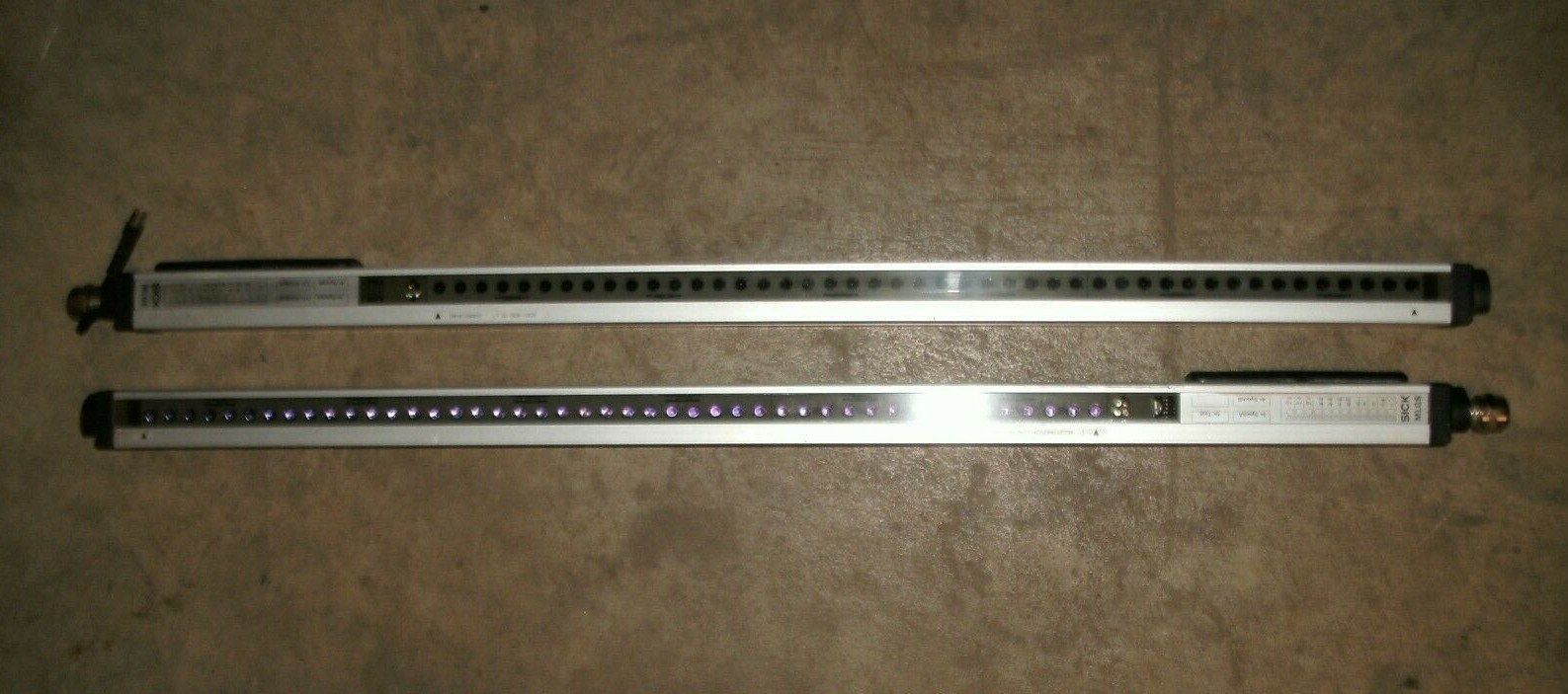 SICK MLGS1-0440F221 MLGE1-0440I212 LIGHT CURTAIN RECEIVER/EMITTER