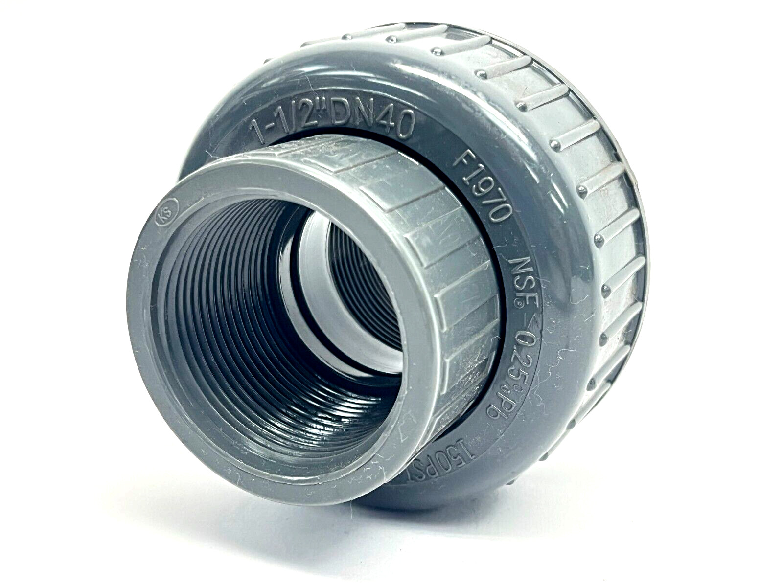 512-44-112-112B PVC Threaded Pipe Union 1-1/2″