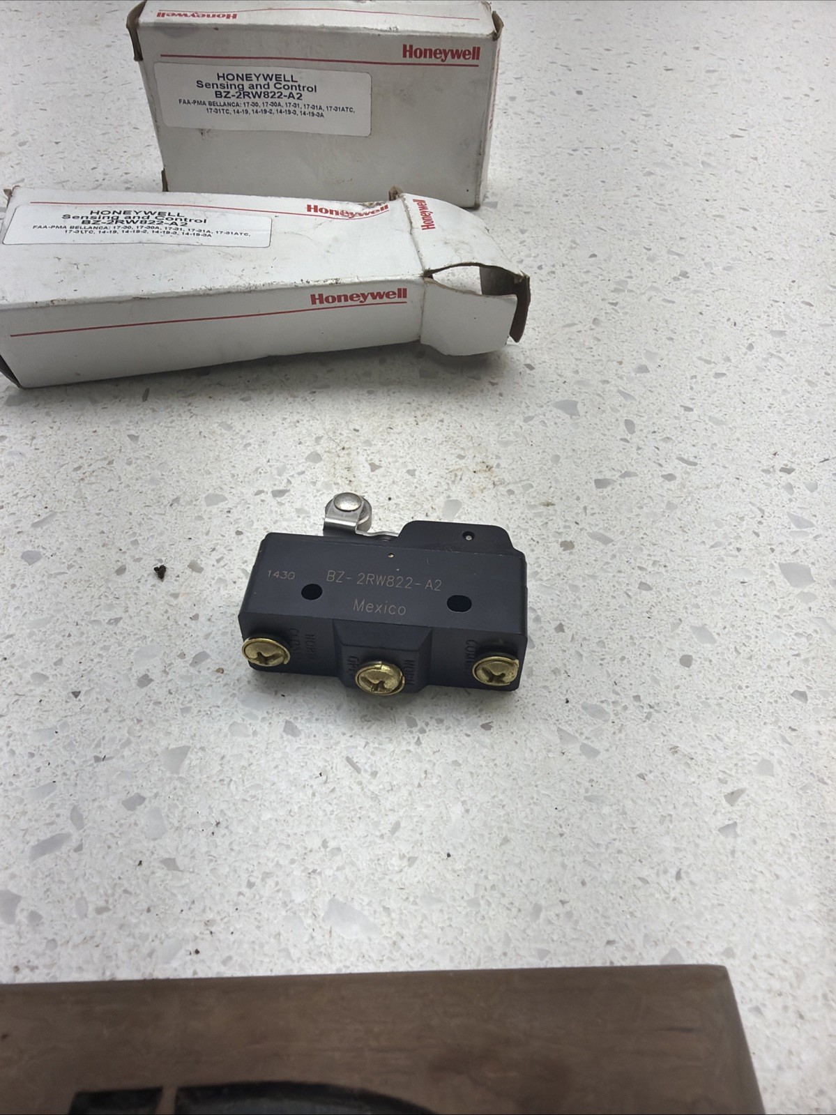 Micro Switch BZ-2RW822-A2 Honeywell Switch BZ2RW822A2