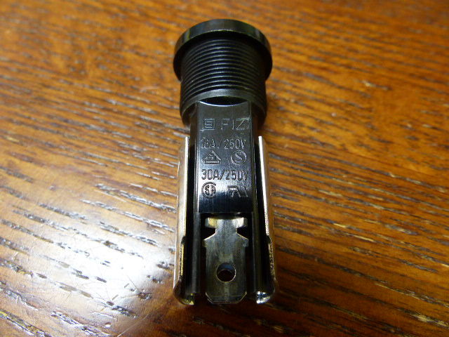 SCHURTER 0031.2203 Qty of 3 per Lot Fuse Holder FIZ SLOTTED IP40