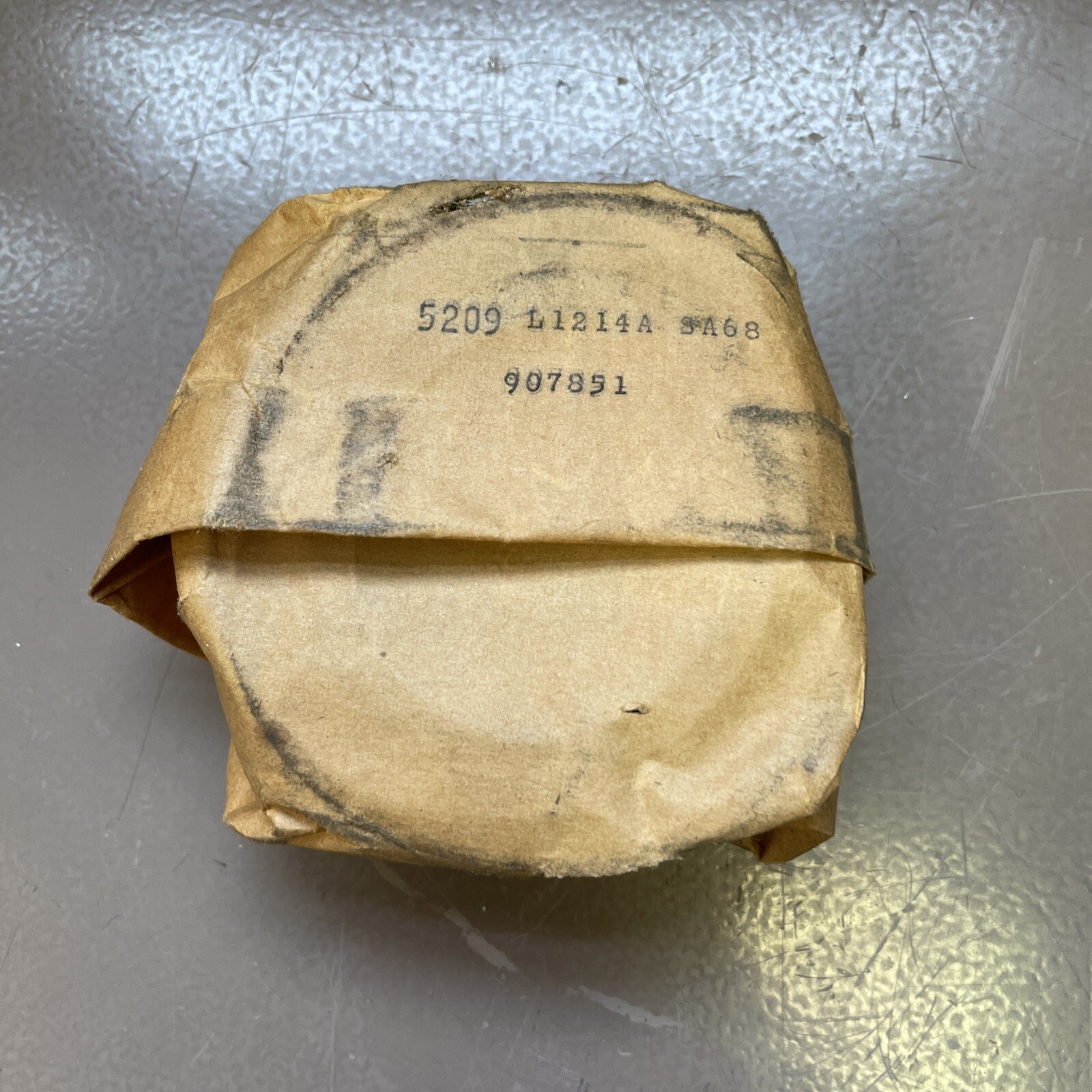 Detroit Diesel Ball Bearing 5209 NOS