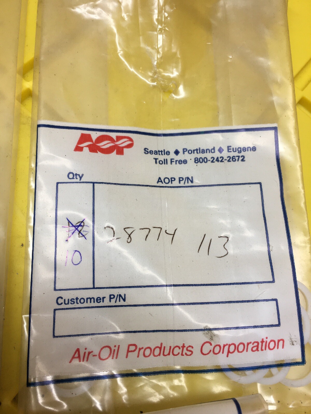 Air Oil Products AOP O-Ring Lot, 2027V75BR, 2113V75BR, 28774113, 2117V75BR.. New