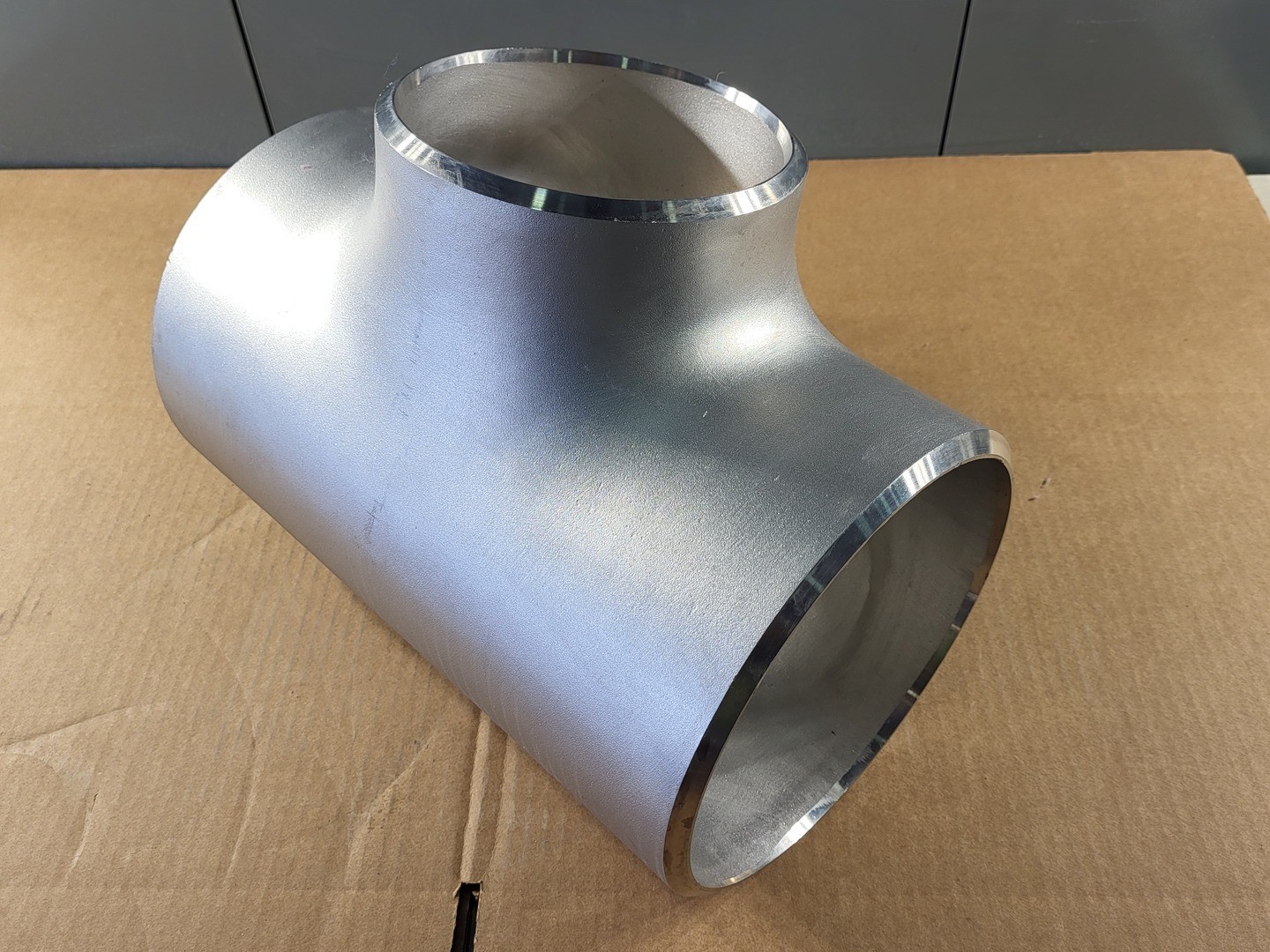 SURPLUS NEW TOPPER 8″ x 6″, Reducing Tee SCH STD WP316L ASTM A403 ANSI B16.9