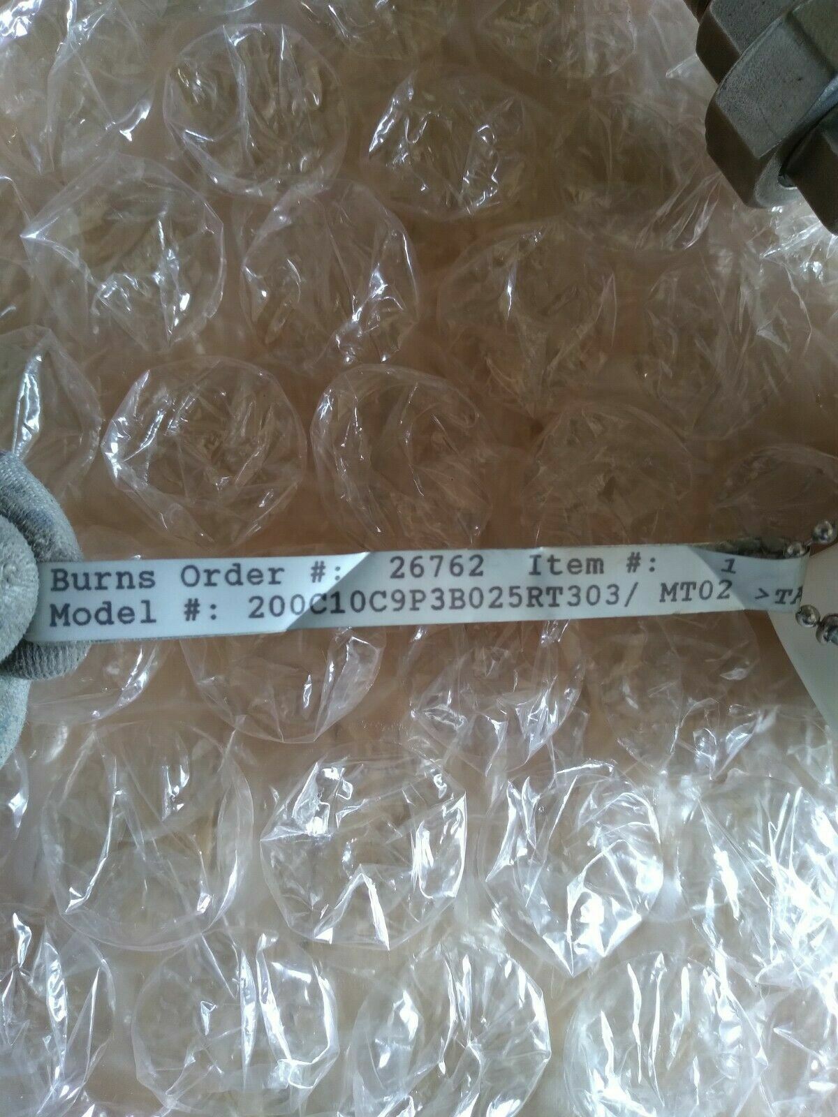 NNB BURNS 200C10C9P3B025RT303 TEMPERATURE SENSOR TRANSMITTER …EACH shly
