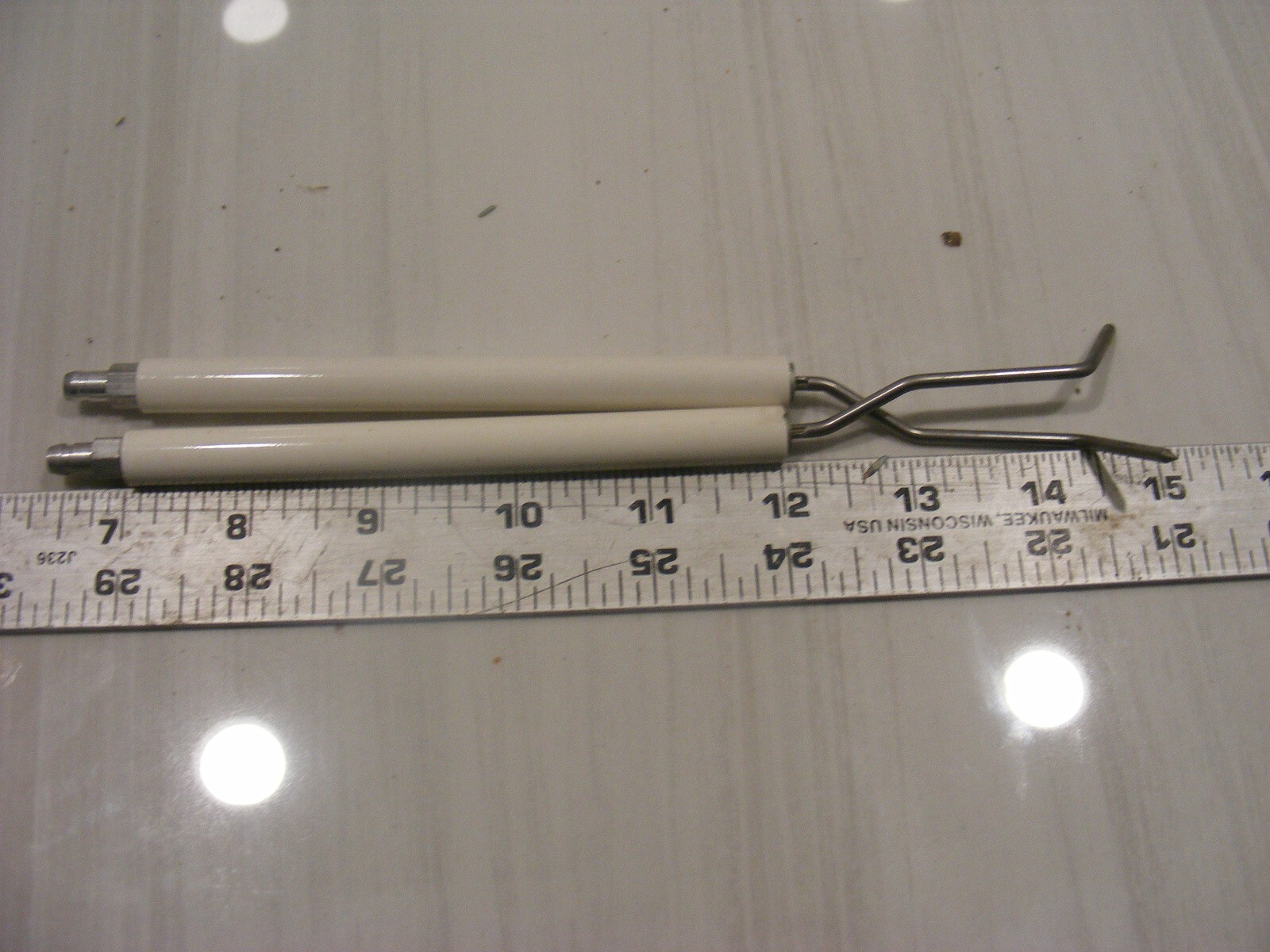 Westwood OIL BURNER IGNITER ELECTRODES 5″ x 7/16″ dia 3″ ignitor rod Lot of 2