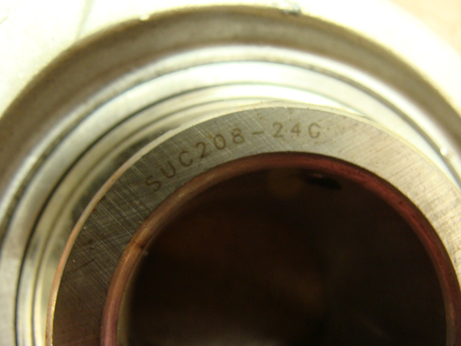 IPTCI STAINLESS STEEL PILLOW BLOCK SP208 W/BEARING SUC208-24C 1.5″ BORE
