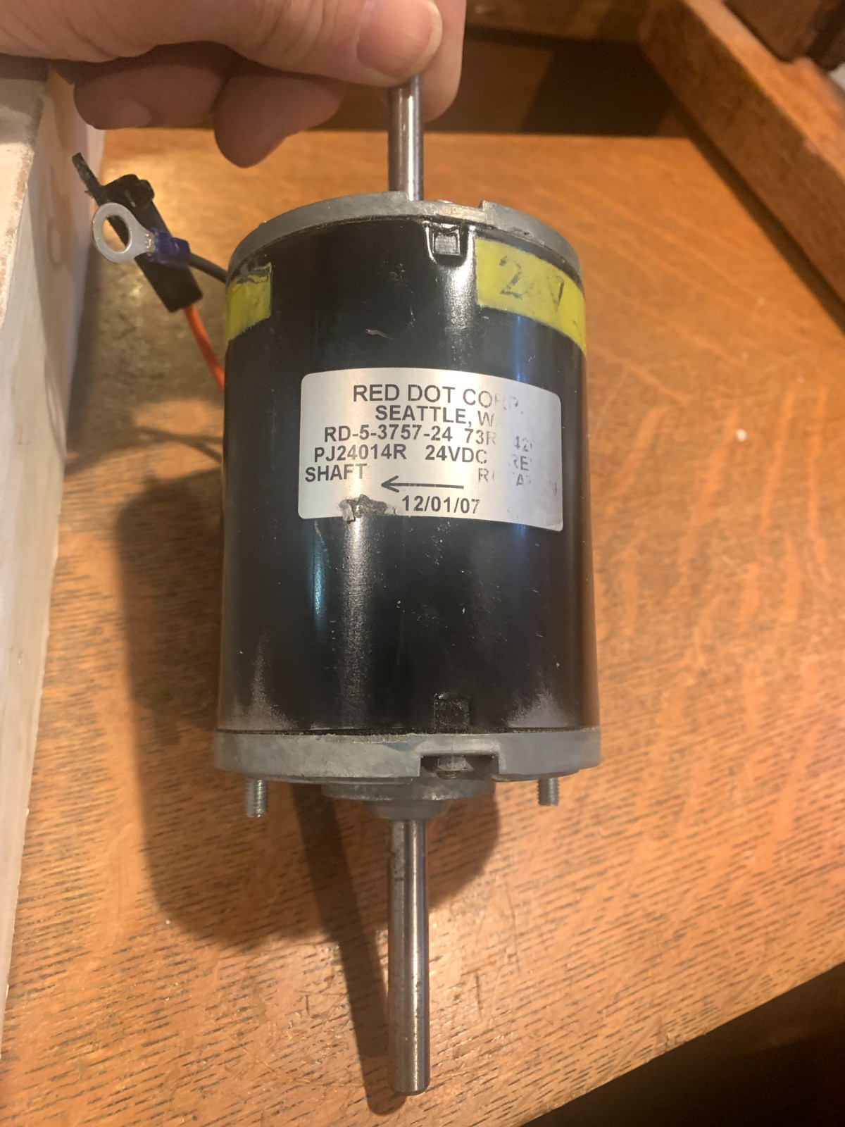 RED DOT Double Shaft 24V Motor P/N : 73R4204 ( RD-5-3757-24P ) : NEW Old Stock